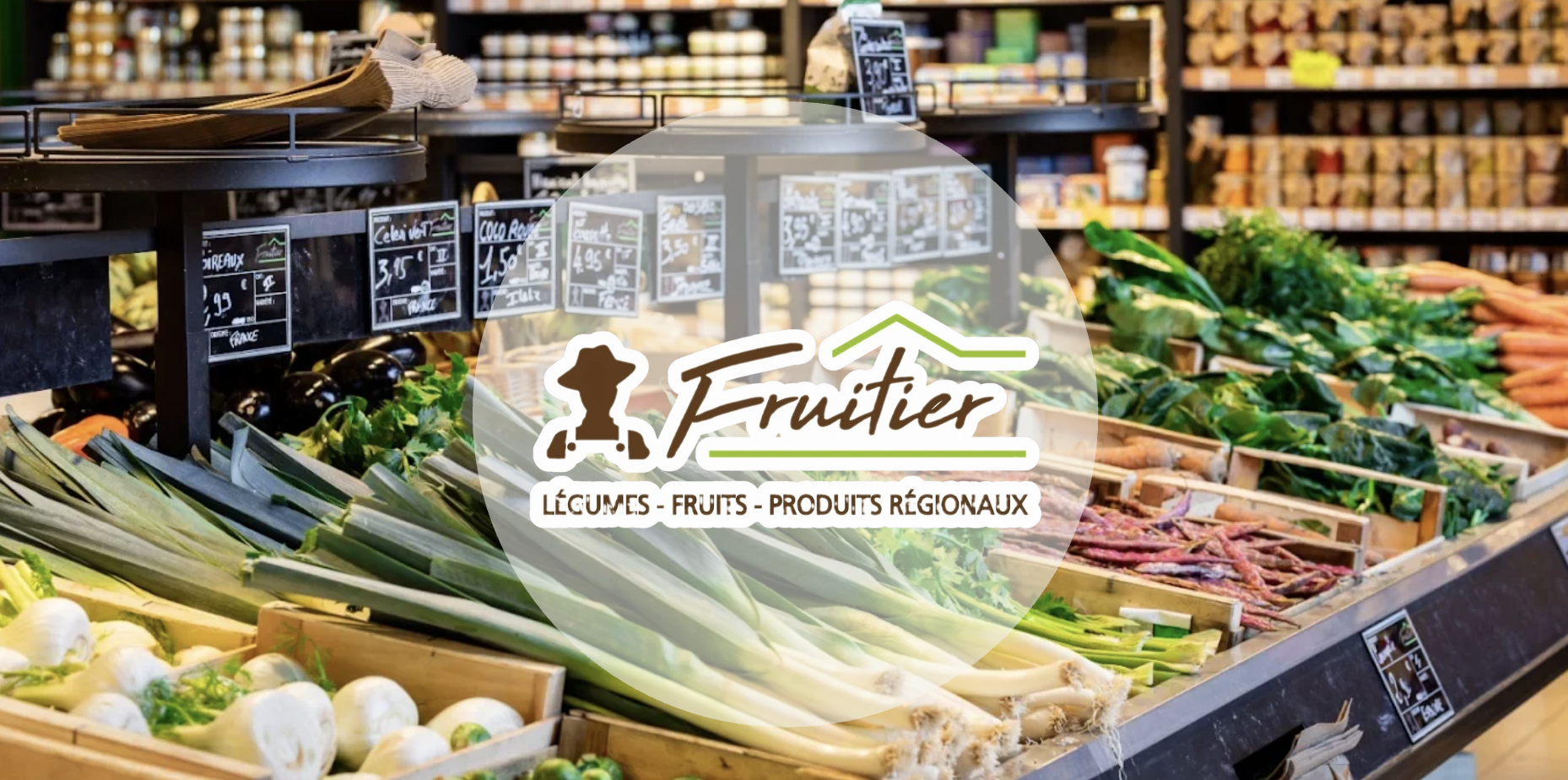 Devanture du Fruitier à La Destrousse